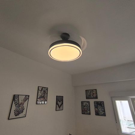 Habitaciones En Apartamento Compartido W Host Аликанте Экстерьер фото